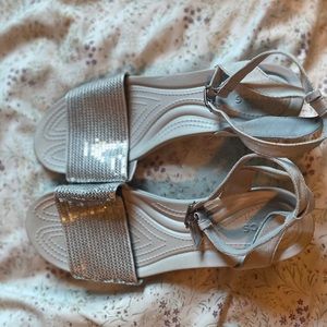 Women’s croc sandals